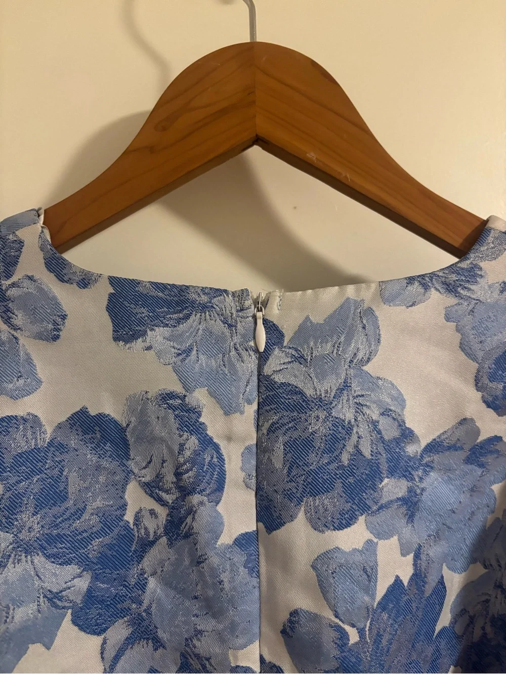 TUCKERNUCK Hyacinth House Blue Floral Jacquard Eleanor Peplum Blouse Size XXS